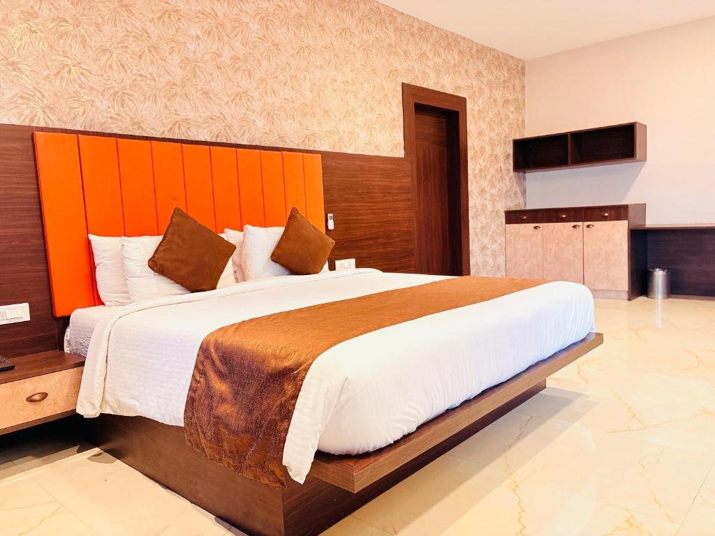 Executive Room at WOW! Hotels